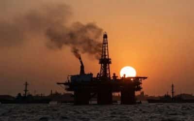 Kuwait Halts Oil Exports as Maritime Blockade Paralyzes the Gulf