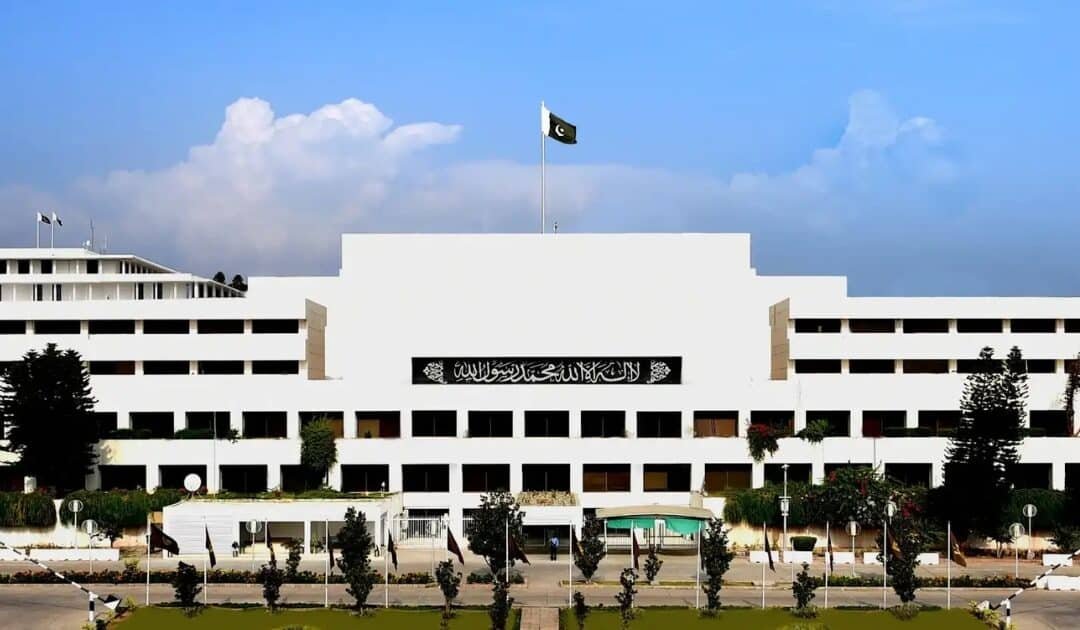 TODAYSTANCE PM Calls All Parties to the Table as Pakistan Faces Growing Regional Tensions