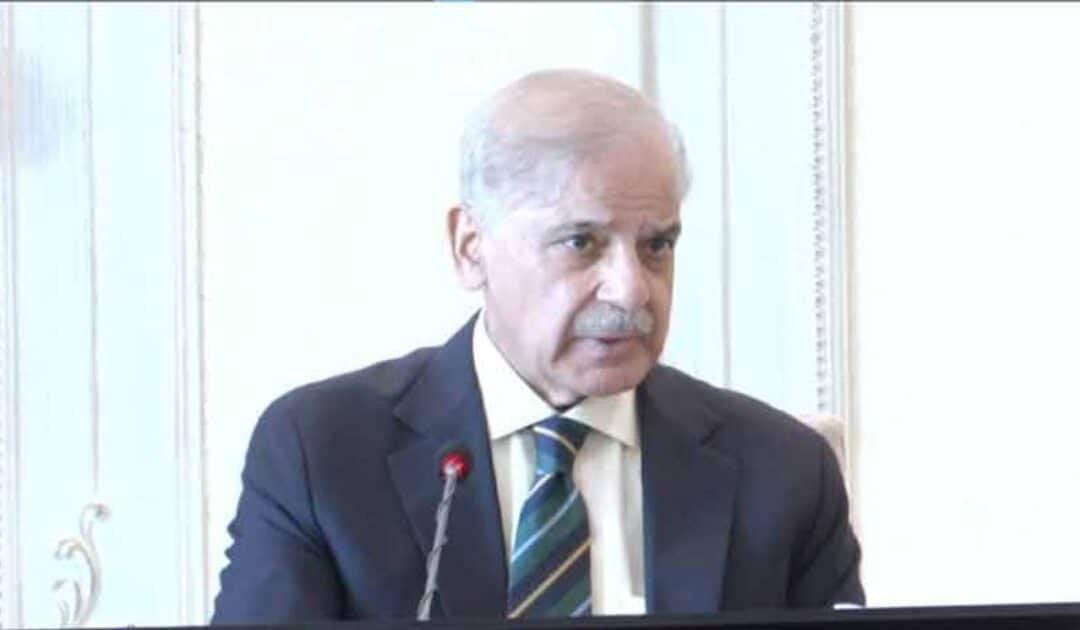PM Shehbaz Orders Crackdown on Oil Hoarders Amid Regional Conflict