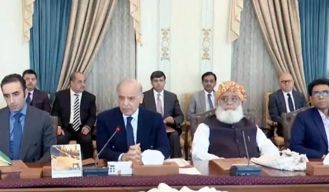 PM Shehbaz Sharif Briefs Parliamentary Leaders on Regional Crisis
