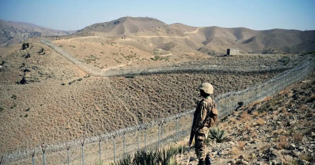Pakistan Reviews Security and Stability as Regional Tensions Rise Pakistan Reviews Security and Stability as Regional Tensions Rise