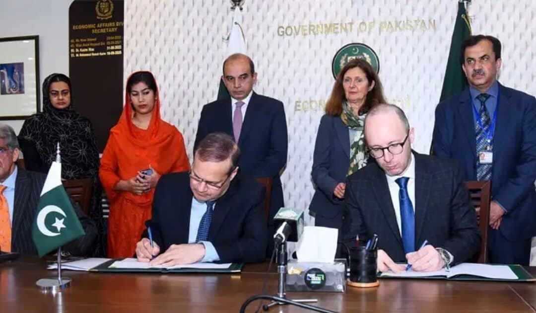 Pakistan and German Development Bank (KfW) Sign €33 Million in Grant Agreements for Hydropower and Solar Initiatives