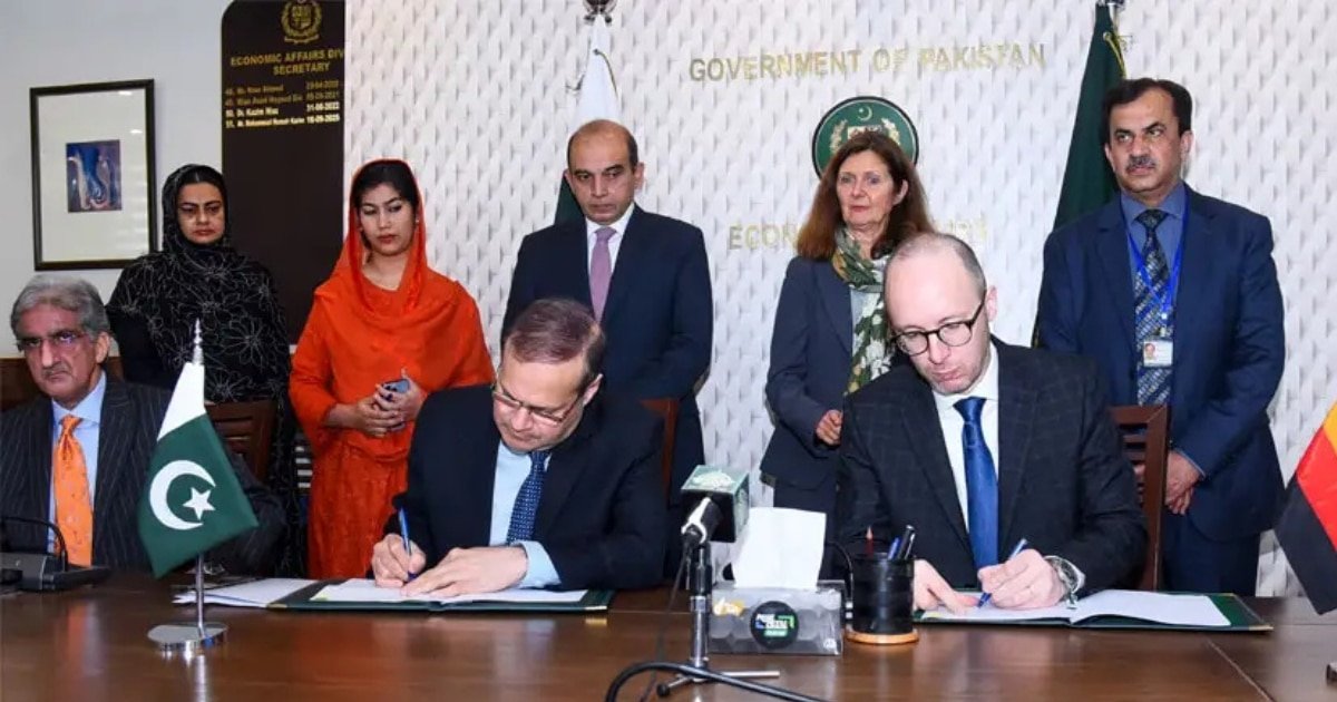 Pakistan and German Development Bank (KfW) Sign €33 Million in Grant Agreements for Hydropower and Solar Initiatives Pakistan and German Development Bank (KfW) Sign €33 Million in Grant Agreements for Hydropower and Solar Initiatives