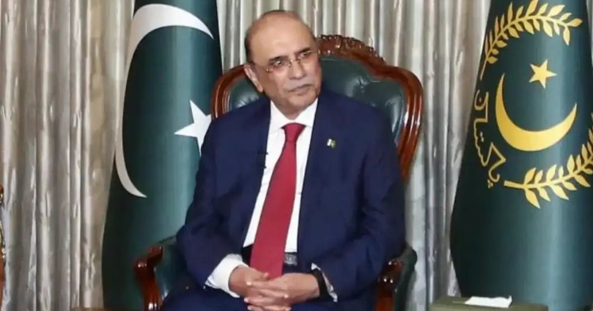 President Zardari Marks Pakistan Day with Flag Hoisting Ceremony in Larkana President Zardari Marks Pakistan Day with Flag Hoisting Ceremony in Larkana