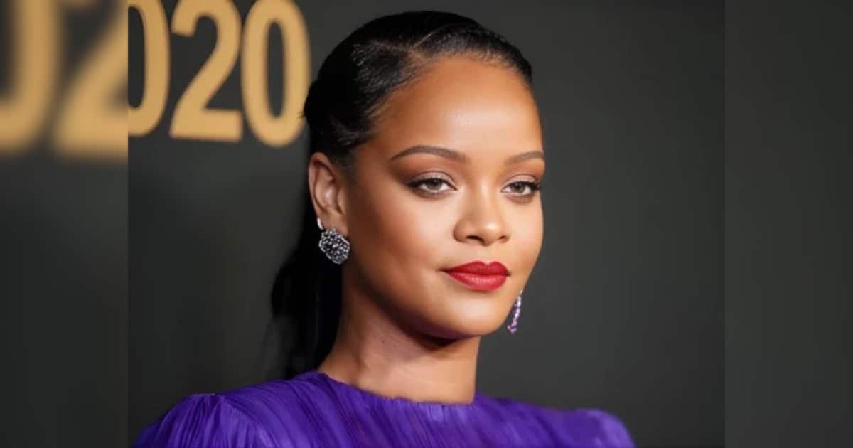 Rihanna Reignites R9 Hype with Late-Night Studio Footage Rihanna Reignites R9 Hype with Late-Night Studio Footage