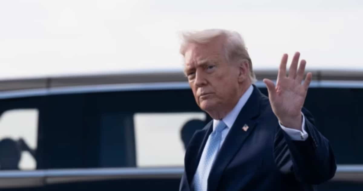 Trump Postpones Energy Grid Strikes; Iran Threatens Total Hormuz Blockade and Sea Mines Trump Postpones Energy Grid Strikes; Iran Threatens Total Hormuz Blockade and Sea Mines