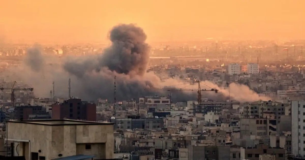 US-Israel Campaign Against Iran 1,250 Targets Hit, Building Flattened in Qom US-Israel Campaign Against Iran 1,250 Targets Hit, Building Flattened in Qom