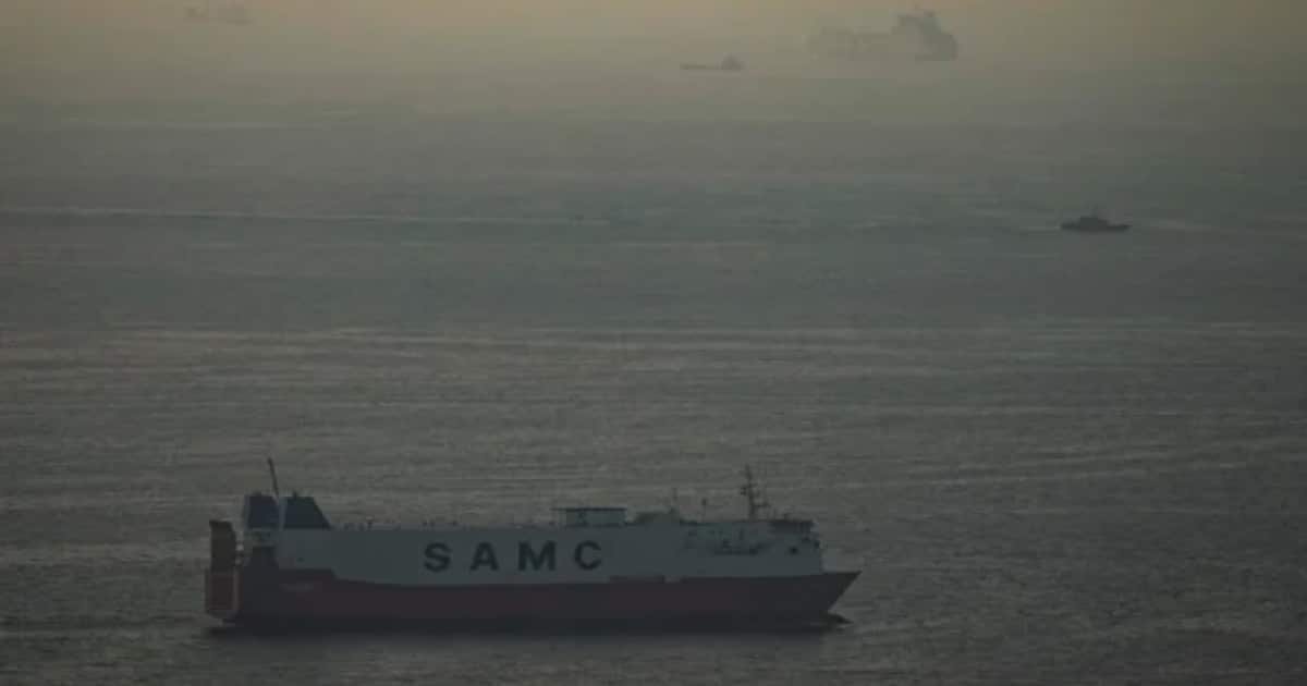 04 Ships Transit Strait of Hormuz Amid Iran-Oman Maritime Protocol Talks 04 Ships Transit Strait of Hormuz Amid Iran-Oman Maritime Protocol Talks