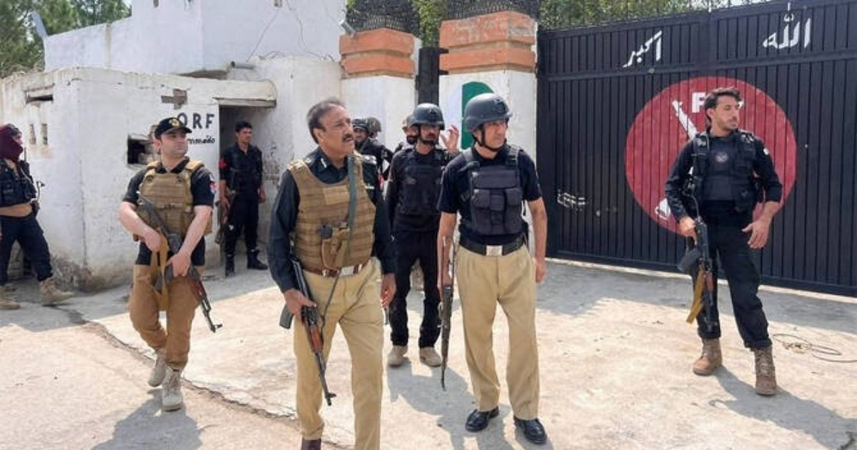 6 Terrorists Neutralised in Bannu as Police Repels the Attack 6 Terrorists Neutralised in Bannu as Police Repels the Attack