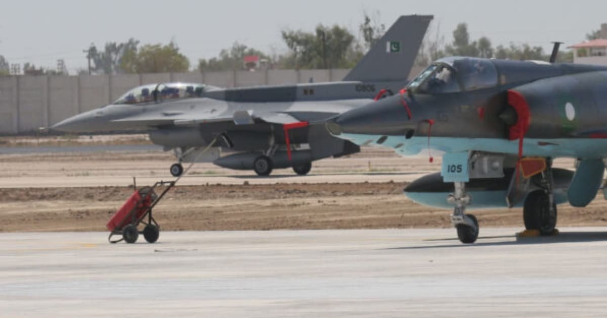 Pakistan Deploys Fighter Jets to Saudi Arabia Pakistan Deploys Fighter Jets to Saudi Arabia