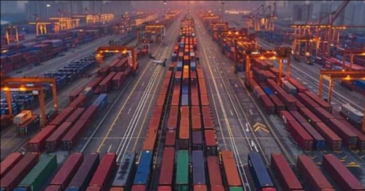 Pakistan Government Announces Land Routes Bypassing Strait of Hormuz Amid Blockade Pakistan Government Announces Land Routes Bypassing Strait of Hormuz Amid Blockade