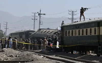 TODAYSTANCE Suicide Bombing Targets Train in Quetta: At least 20 Dead and Multiple Injured