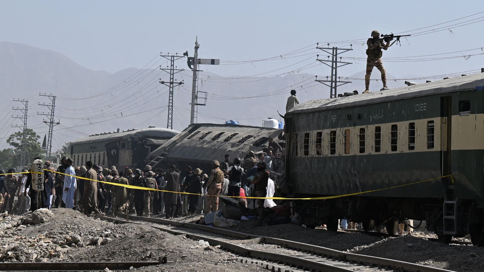 Train Suicide Bomb Quetta Train Suicide Bomb Quetta